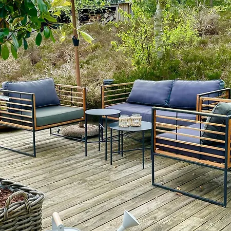 Charming Log Close To The Water And Prázdninový dům Hou (Nordjylland)