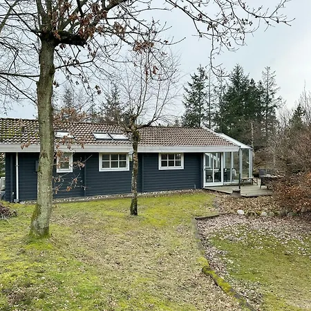 Charming Log Close To The Water And *